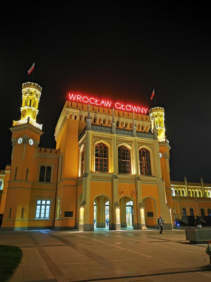 Apartament Na Dworcowej Centrum Parking Gratis Wroclaw Bagian luar foto