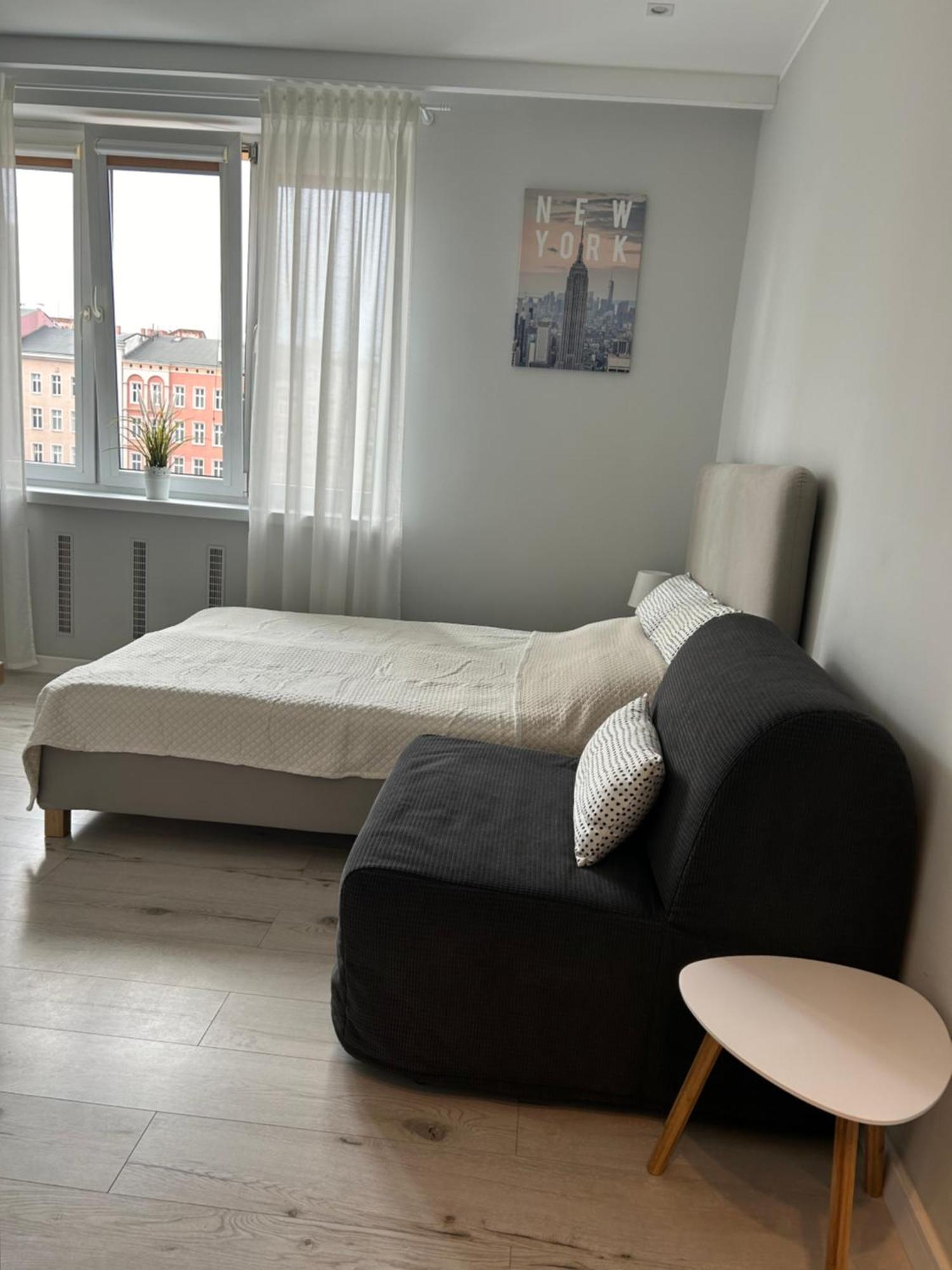 Apartament Na Dworcowej Centrum Parking Gratis Wroclaw Bagian luar foto